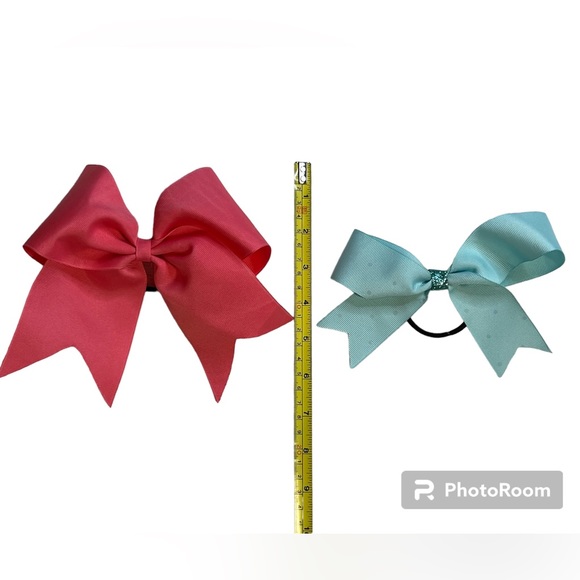 Set of 2 homemade cheer bows - Picture 7 of 7